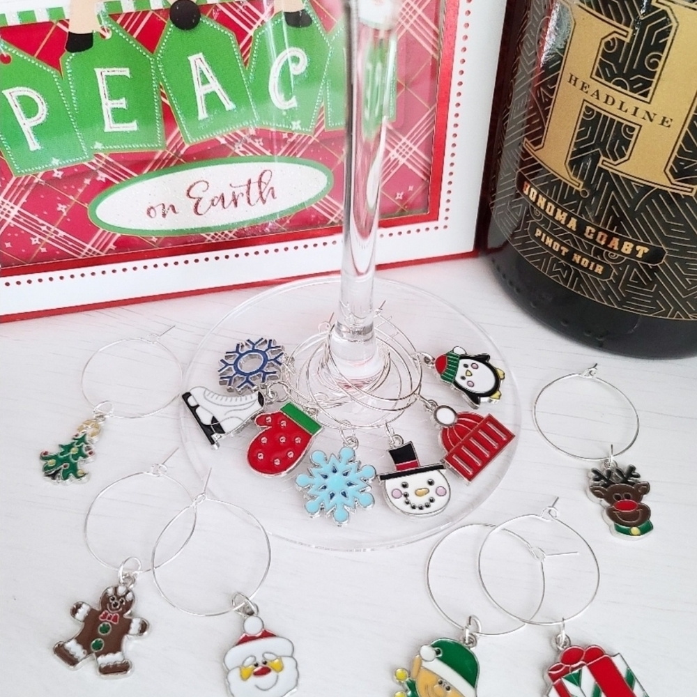 Festive Holiday Wine Glass Charms Set - Multicolor